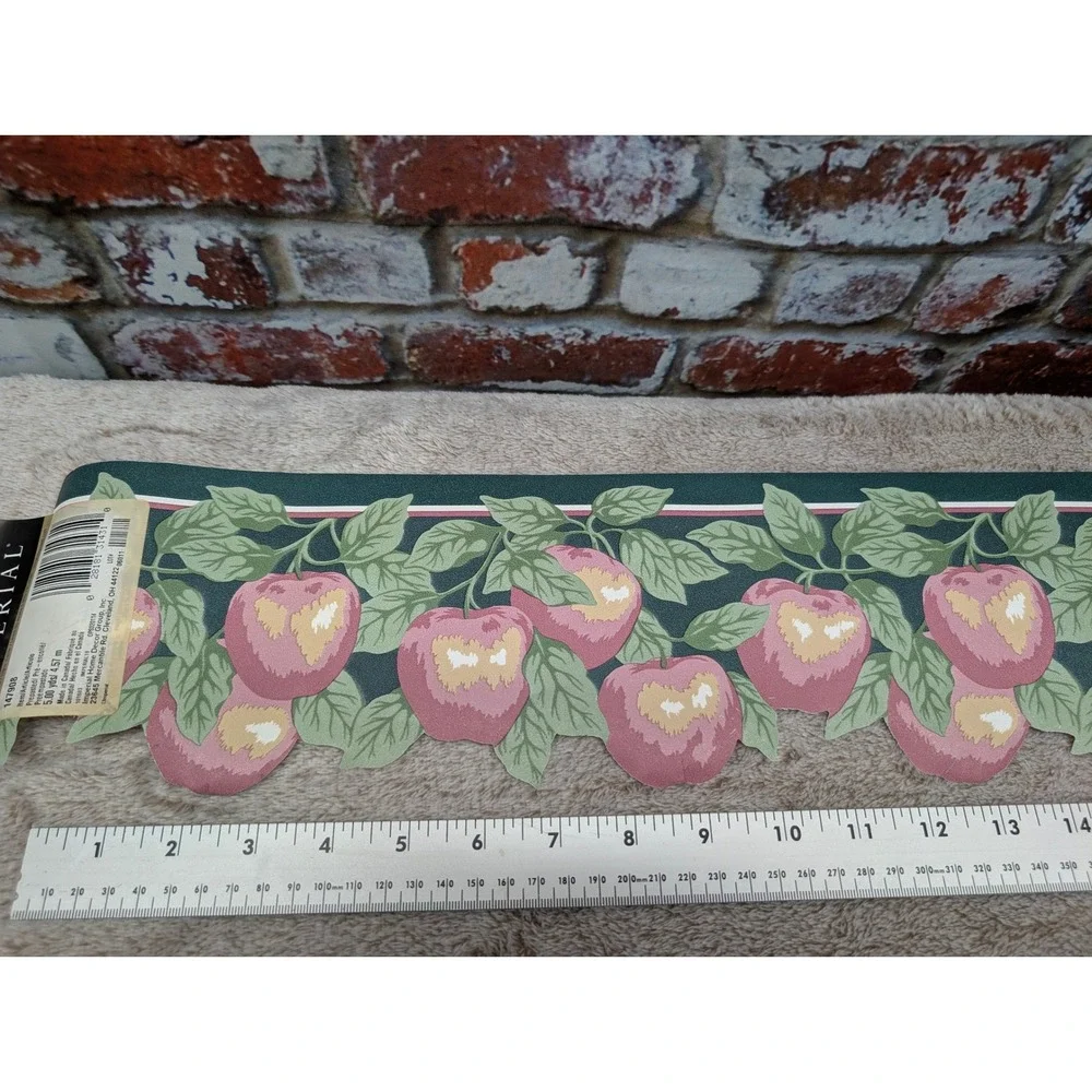 Vintage Imperial Apple Wallpaper Border Mauve Green Cottagecore‎ 2 Rolls 147908